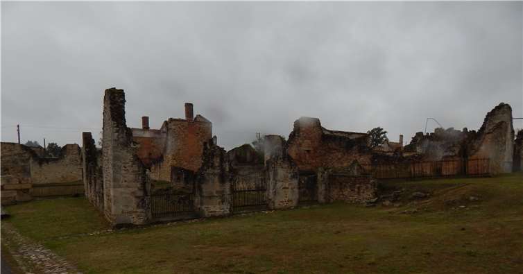 Das zerstörte Oradour-sur-Glane.