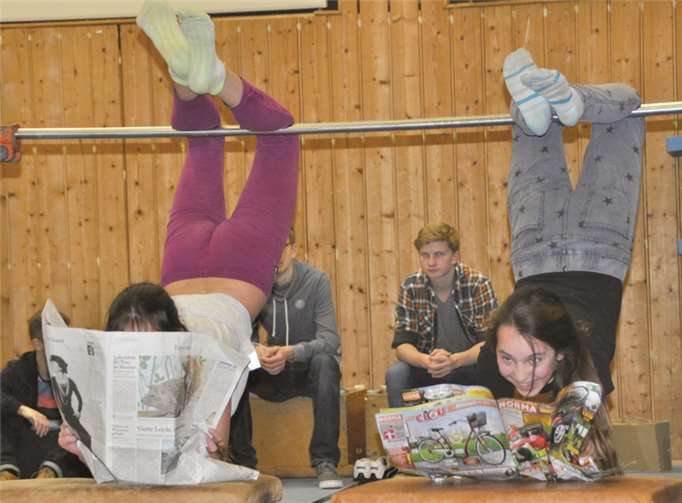 Dass Sport in erster Linie Spaß macht, zeigten diese beiden Mädchen .