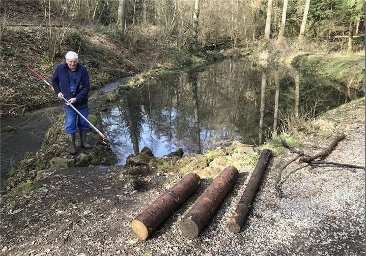 „Dass das nicht das Werk von ´de Pänz` ist“, ist sich Werner Rockenfeller sicher,Foto Gerhard Neumann