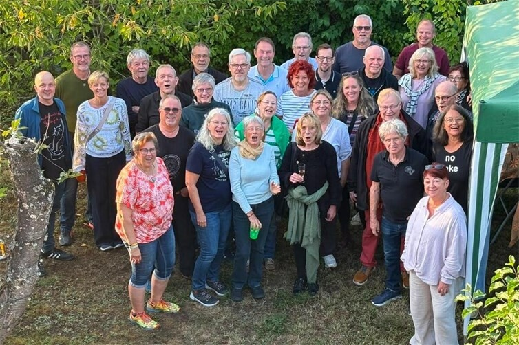 „Dat is nix klores, dat is Zores“, just im Moment des Schlachtrufes wurde das Gruppenfoto aufgenommen.