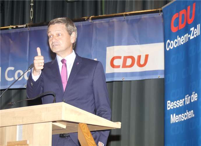 Daumen hoch für Anke Beilstein. Christian Baldauf stattete die engagierte CDU-Politikerin mit der Zeugnisnote „sehr gut“ aus.