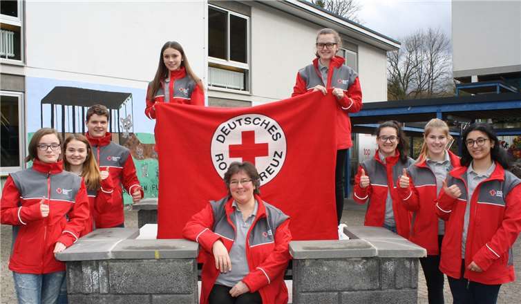 Daumen hoch für das Deutsche Rote Kreuz, seine Jugend und ehrenamtliche engagierte Kräfte wie Tilly Thielke.