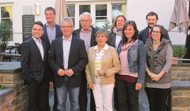 David Langner (v.li.n.re.), Detlev Pilger, Josef Rönz, Hermann-Josef Schmidt, Gertrud Block, Marion Mühlbauer, Ute Hentschel, Raphael Hoffmann und Melanie Walter. privat