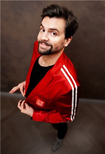 David Werker wird am 11. Oktober mit seinem Programm „Plötzlich seriös“ zu sehen sein. Foto: privat