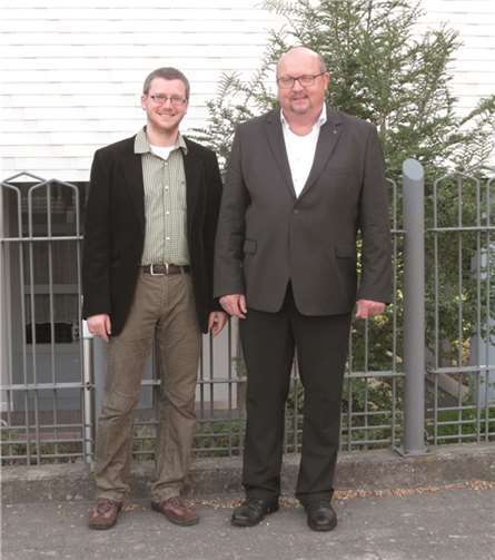 Dekanatsreferent Alexander Just (l.) und Dechant Michael Rams (r.) bei der Vorstellung. privat