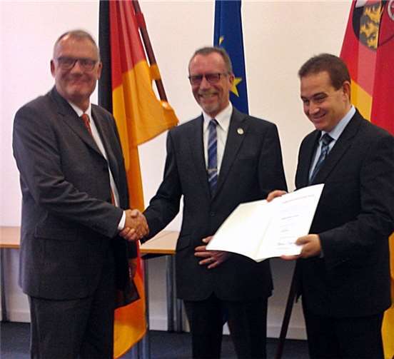 Dem Bad Emser Bernd Geppert wurde die Ehrennadel des Landes Rheinland-Pfalz verliehen.-WW- Willi Willig