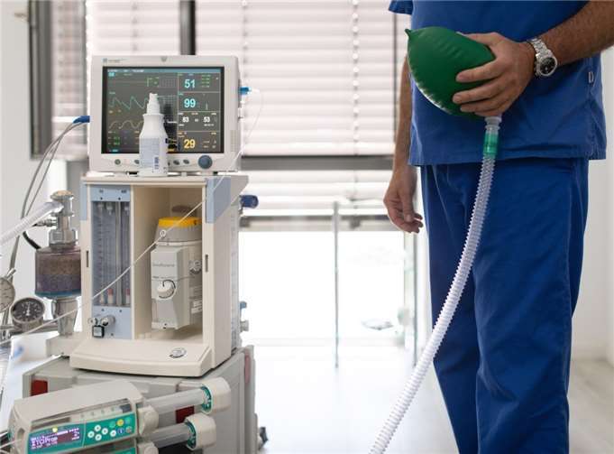 Dem ängstlichen Patienten soll esbei einer Behandlung wirklich an nichts fehlen.