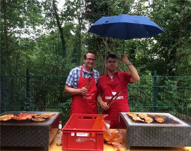 Dem gelegentlichen Regen wurde getrotzt.