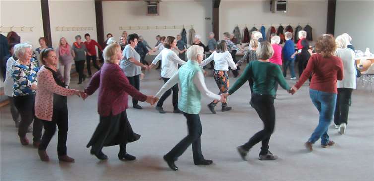 Den Auftakt bildete eine Polonaise durch die Eifelgoldhalle. Foto: privat