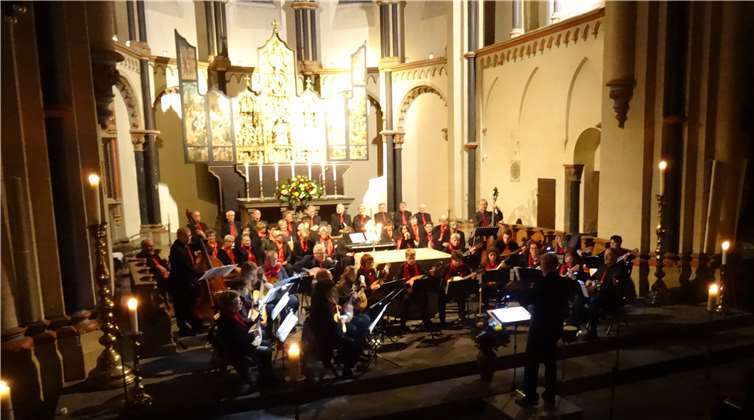 Den Besuchern wurde ein erstklassiges Klangerlebnis in der Stiftskirche in Münstermaifeld geboten.Foto: privat