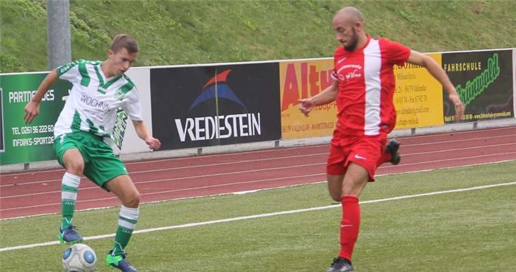 Den Gegner ausgetanzt hat der SC Vallendar im Derby gegen die SpVgg Bendorf. 4:1 siegte der Aufsteiger über den Ortsnachbarn. TH