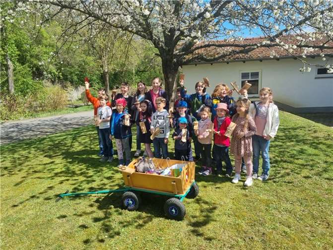 Den Kindern hat es offensichtlich Freude gemacht, an Ostern ordentlich Krach machen zu dürfen.  Foto: privat