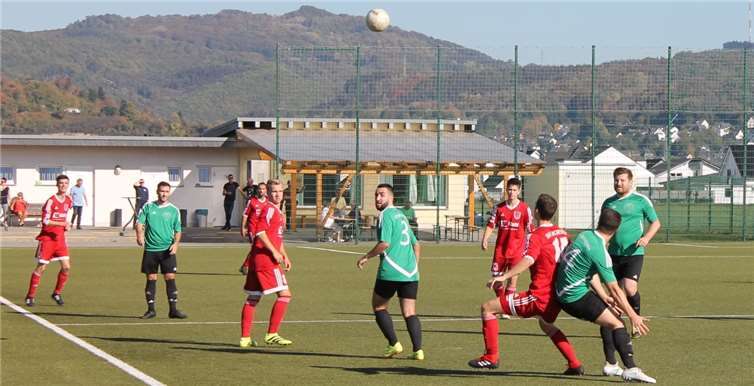 Den Krippern gelang ein klarer Erfolg im Derby gegen Remagen.Privat