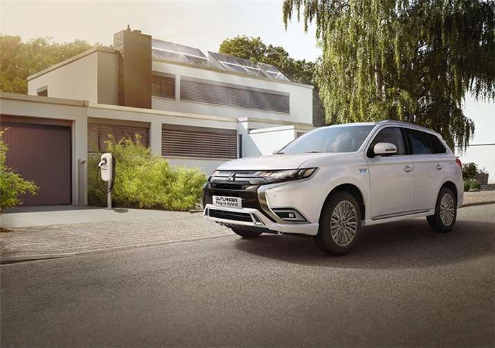 Den Mitsubishi Outlander Plug-in Hybrid gibt es beim Autohaus Güttler in Andernach. Foto: Mitsubishi