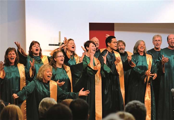 Den Swisttaler Gospelchor JOY`N`GLORY kann man auf seinem Jubiläumskonzert erleben. Andreas Stein