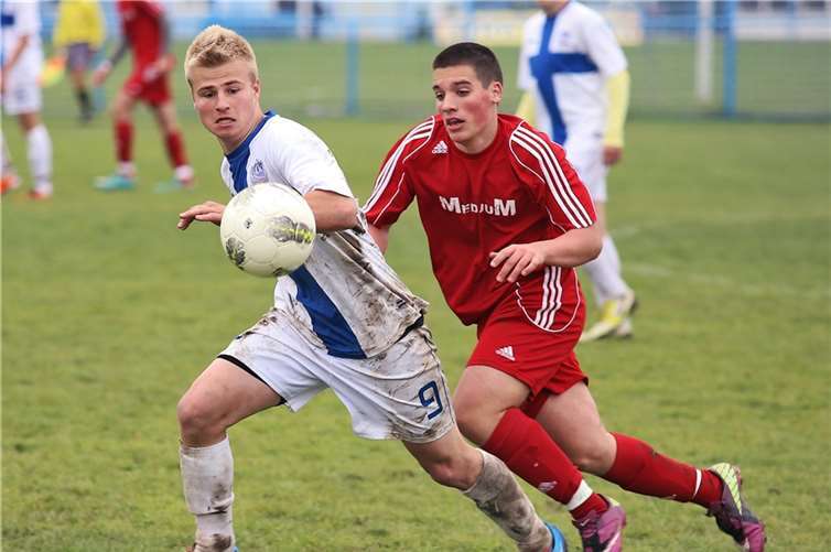 Den Untersuchungen des Soziologen Tim Frohwein zufolge haben die Gehälter im Amateurfußball eine Veränderung des sozialen Zusammenlebens in den Vereinen zur Folge. Quelle: Pixabay.com © 134213 CCO Public Domai