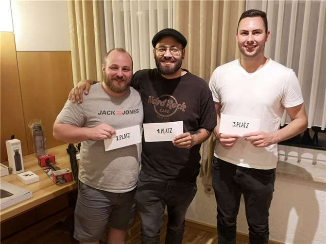 Den ersten Platz im Turnier belegte Janos Käfer, Zweiter wurde Christoph Schmitz, auf Platz drei landete Joshua Böttcher. Foto: privat