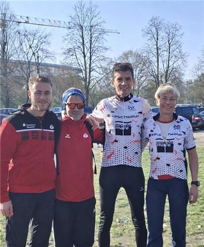Denni Neumann, Benni Becker, Enrico Benzio und Sabine Neumenn bei der Halbmarathon-DM in FFMFoto: