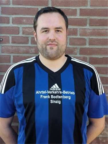 Dennis Möhren verwandelte einen Foulelfmeter zur 1:0-Führung der SG Landskrone..privat