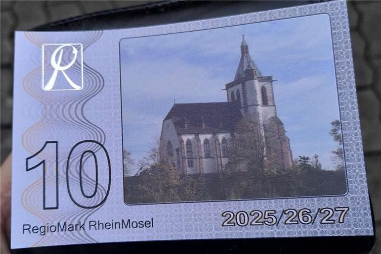 Der 10 RegioMark Rhein-Mosel Schein zeigt die Kapelle Allerheiligenberg.  Quelle: Regioverein Koblenz