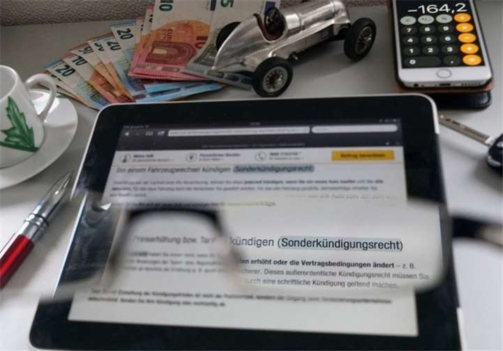 Der 30. November ist vorbei: Kann man seine Kfz-Versicherung trotzdem kündigen? Ja, wenn das Sonderkündigungsrecht greift. HUK-COBURG