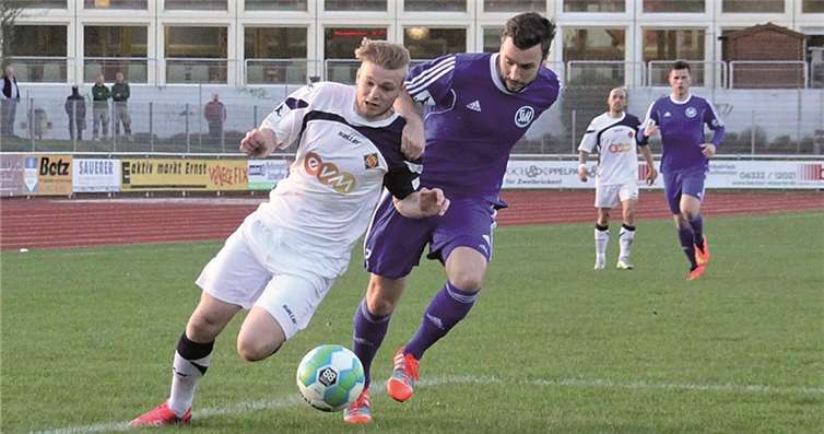 Der A-Jugendliche Jeremy Heyer kam Mitte der zweiten Hälfte so seinem Regionalligadebüt. -TH-