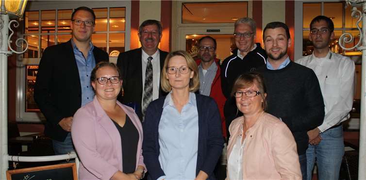 Der ARGE-Vorstand und die Stadt Cochem haben ein neues und erfolgversprechendes Konzept für den diesjährigen Weihnachtsmarkt vorgestellt. TE