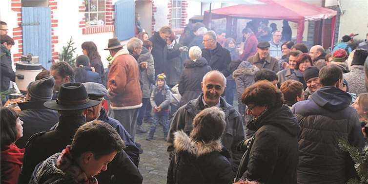 Weihnachtsfreu(n)de für Malaika 