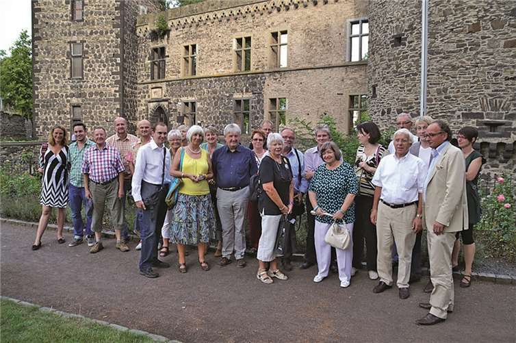 Der Andernacher Oberbürgermeister Achim Hütten begrüßte sichtlich stolz die Koblenzer Delegation aus dem Höhenstadtteil.Privat