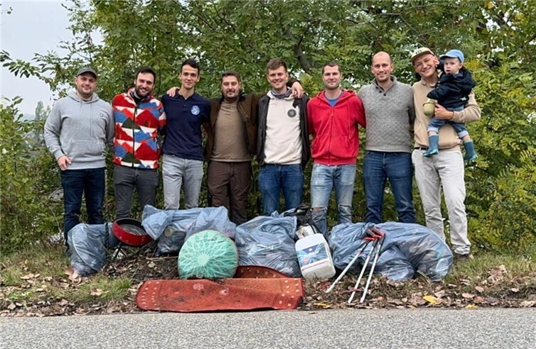Der Angelverein „Antunnacum Stramme Schnur e.V.“ setzte am 11. Oktober 2025 ein deutliches Zeichen für Umweltbewusstsein und den Schutz des Rheins.Foto: privat