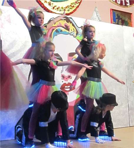 Der Auftritt des Kinderballetts aus Sayn.