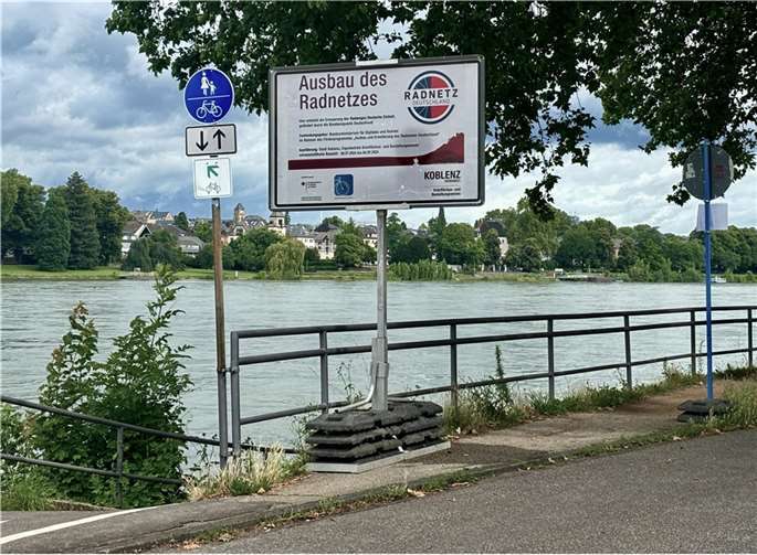 Der Ausbau des Leinpfades in Pfaffendorf zur touristischen Radroute beginnt nächste Woche.  Foto: Stadt Koblenz / Ralph Emmerich