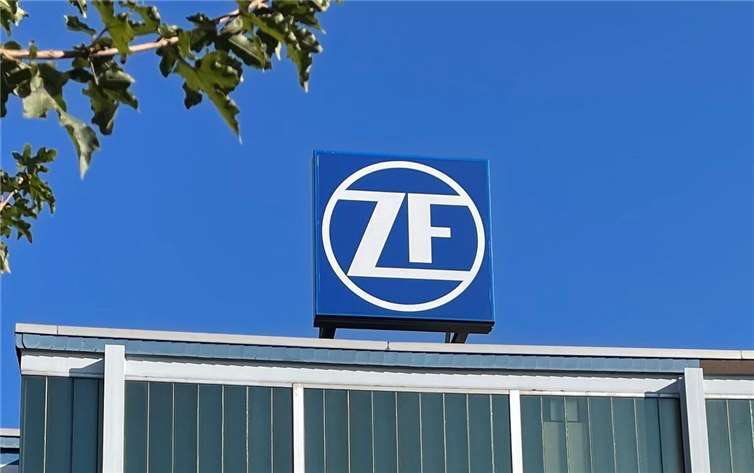 Der Automobilzuliefer informierte gestern über die Zukunft des Werks in Koblenz.  Foto: ROB