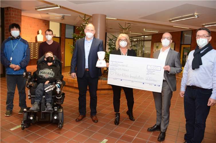 Der Avatar „AV1“ – neuestes Mitglied der Schulgemeinschaft an der Berufsbildenden Schule (BBS) des Heinrich-Hauses in Heimbach-Weis, dank einer Spende der Firma „Peter Klein Immobilien“ aus Horhausen. Foto: privat