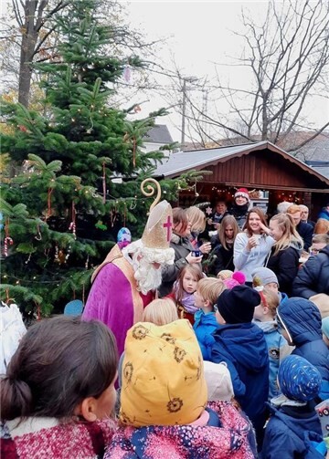 Der Bad Bodendorfer Weihnachtsmarkt ist der perfekte Ort, um in stimmungsvoller Atmosphäre in die Adventszeit zu starten.  Foto: privat