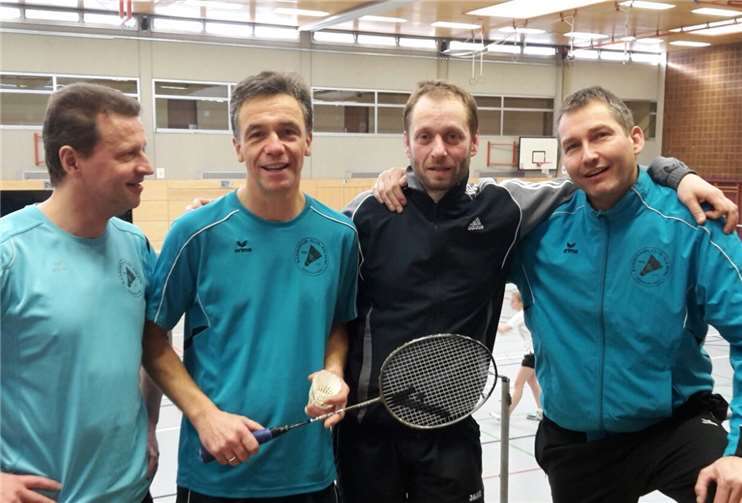 Der Badminton-Club-Kolping Heimbach-Weis war mit insgesamt vier Sportlern am Start (v.l.) Helmut Faulde, Michael Kahn, Günter Fabritius und Claus Schröderprivat