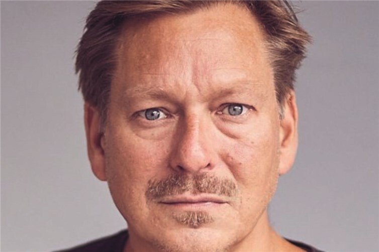 Der Berliner Autor Michael Bukowski über Mut, Technik und die Erfolgsgeschichte der Solarenergie.