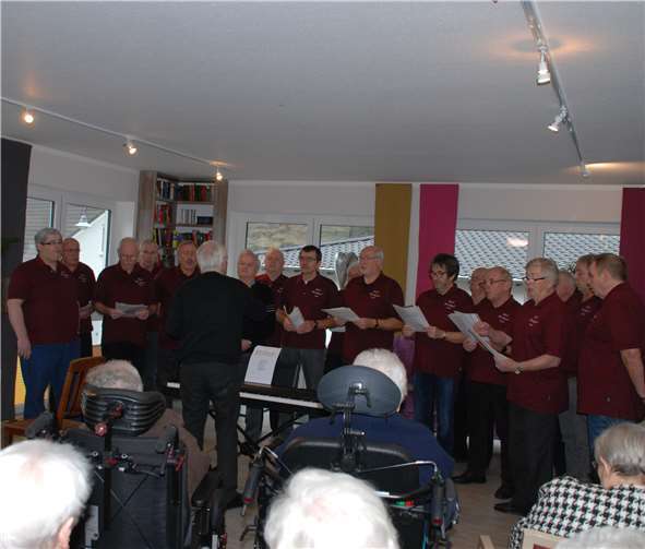 Der Besuch der Villa Ausonius war für die Sänger eine „Ehrensache“.