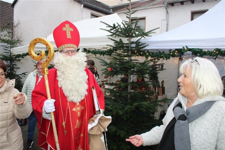 Der Besuch des Nikolaus durfte nicht fehlen.