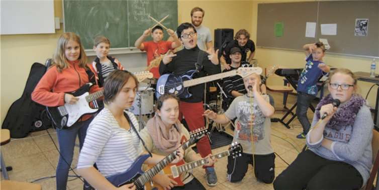 Der Besuch des Rockmobils brachte viel Spaß. Foto: privat