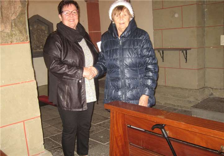 Der Blumenschmuck in der Kirche erhielt nun wieder eine Finanzspritze. Foto: privat