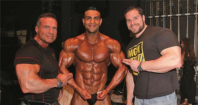 Der Bodybuilder Jamal Mala bei der Deutschen Meisterschaft in Bochum. privat