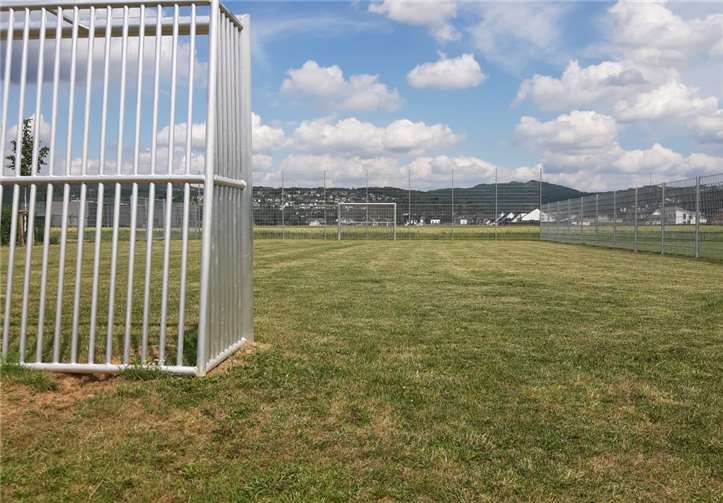 Der Bolzplatz hat u.a. zwei neue Tore bekommen. Foto: privat