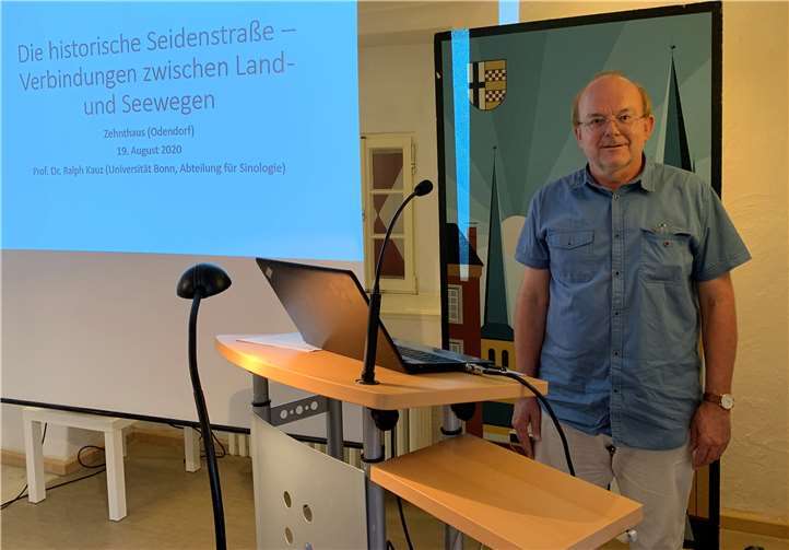 Der Bonner Sinologe Prof. Dr. Ralph Kauz hielt ein Vortrag im Odendorfer Zehnthaus. Foto: privat