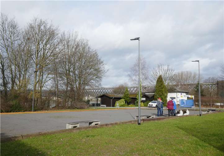 Der Bouleplatz ist nun ausreichend beleuchtet. Foto: privat