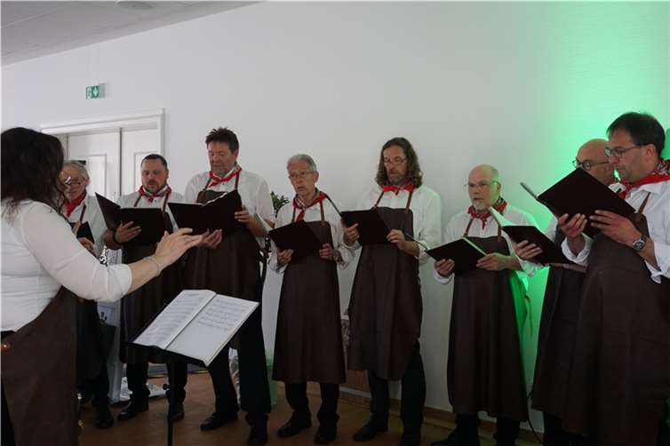 Der Brauerchor unter Leitung von Anita Schlich-Reuter.