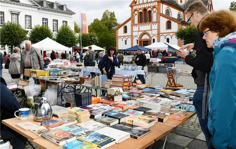 Der Bücherherbst zog sogar Besucher aus Köln und Bonn an. Fotos: RASCH