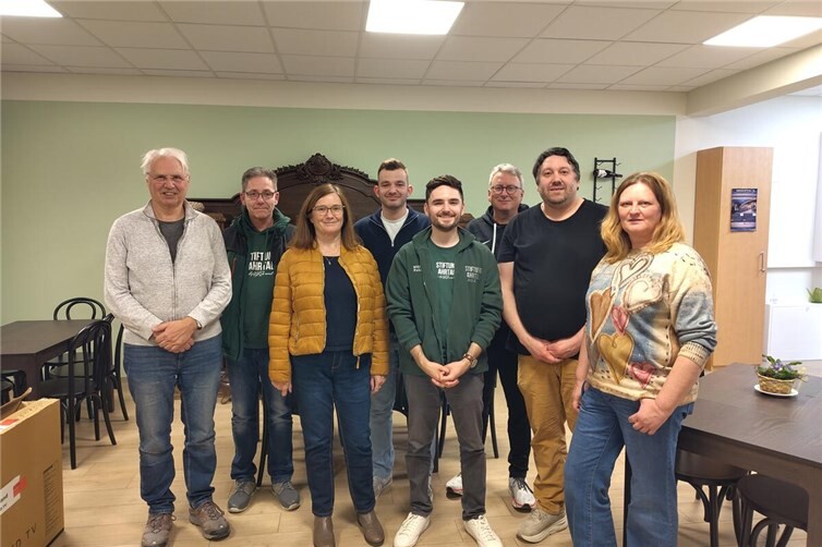 Der Bürgerbeirat und die Geschäftsführung der Stiftung Ahrtal: v.l.n.r.: Ulrich Michels, Mario Falkner, Barbara Michels, Julius Knieps, Nick Falkner, Ralf Breuer, Alexander Petkovski, Sandra Petkovski.