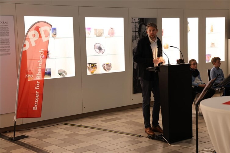 Der Bürgermeister der Nachbargemeinde Swisttal Tobias Leuning war Gastredner auf dem Frühlingsempfang.