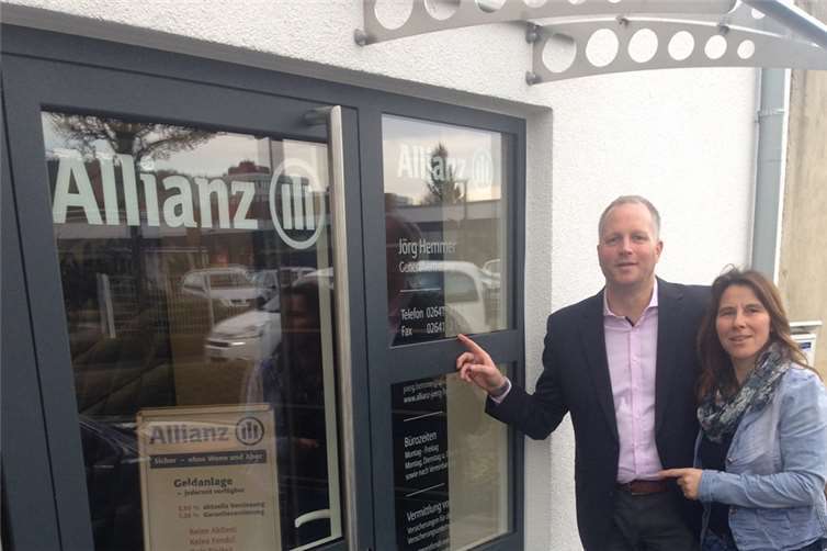 Der Bürositz der Allianz-Generalvertretung Jörg Hemmer befindet sich nun in der Nordstraße 3/ Ecke Rathausstraße, Bad Neuenahr. privat